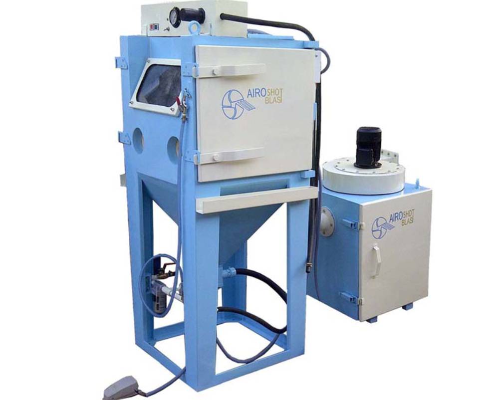 suction blasting cabinet